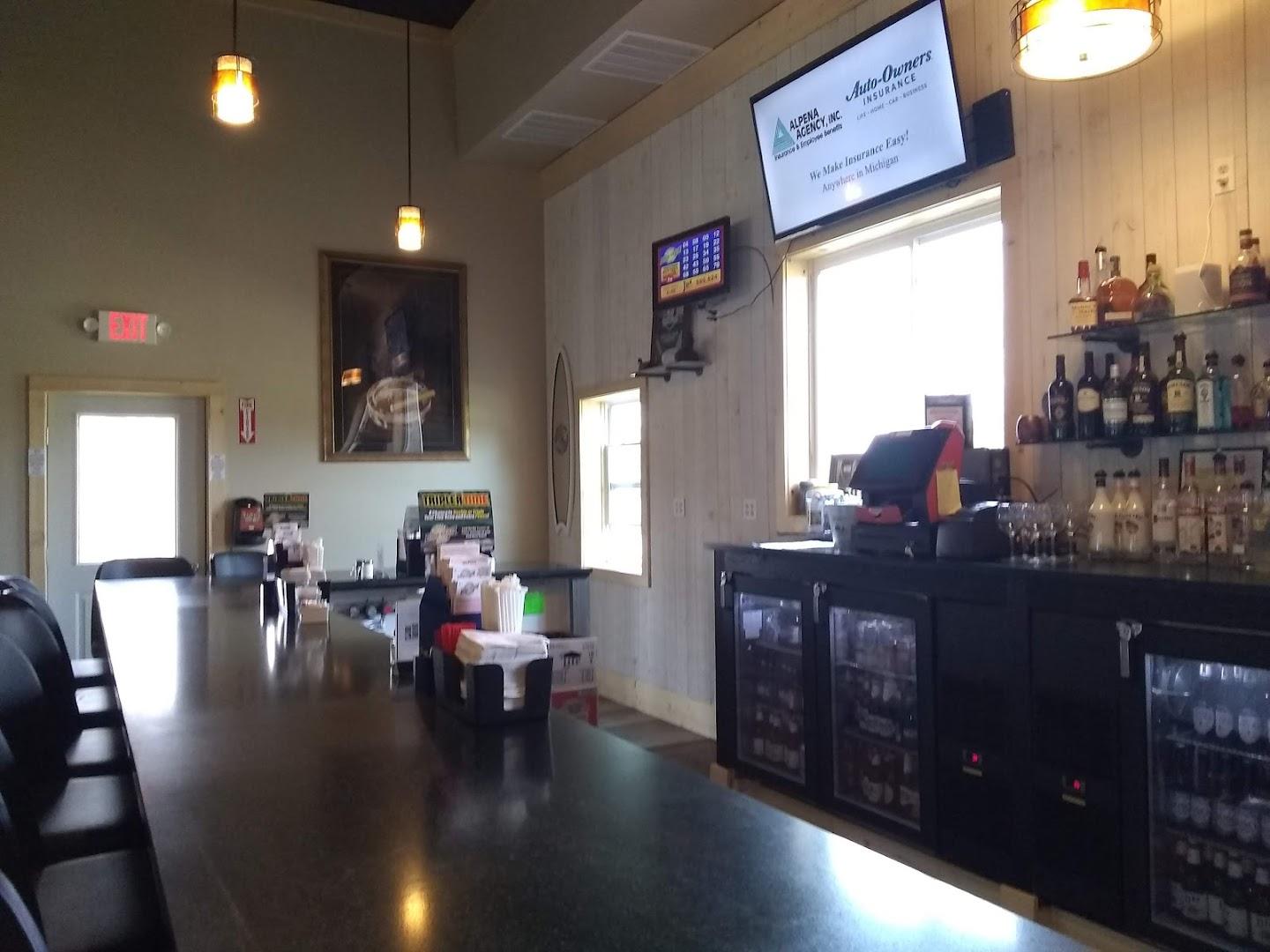 Smokey's Restaurant and Tavern