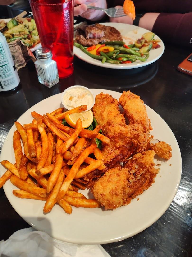 Smokey's Restaurant and Tavern